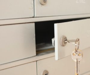 החלפת מנעול תיבת דואר